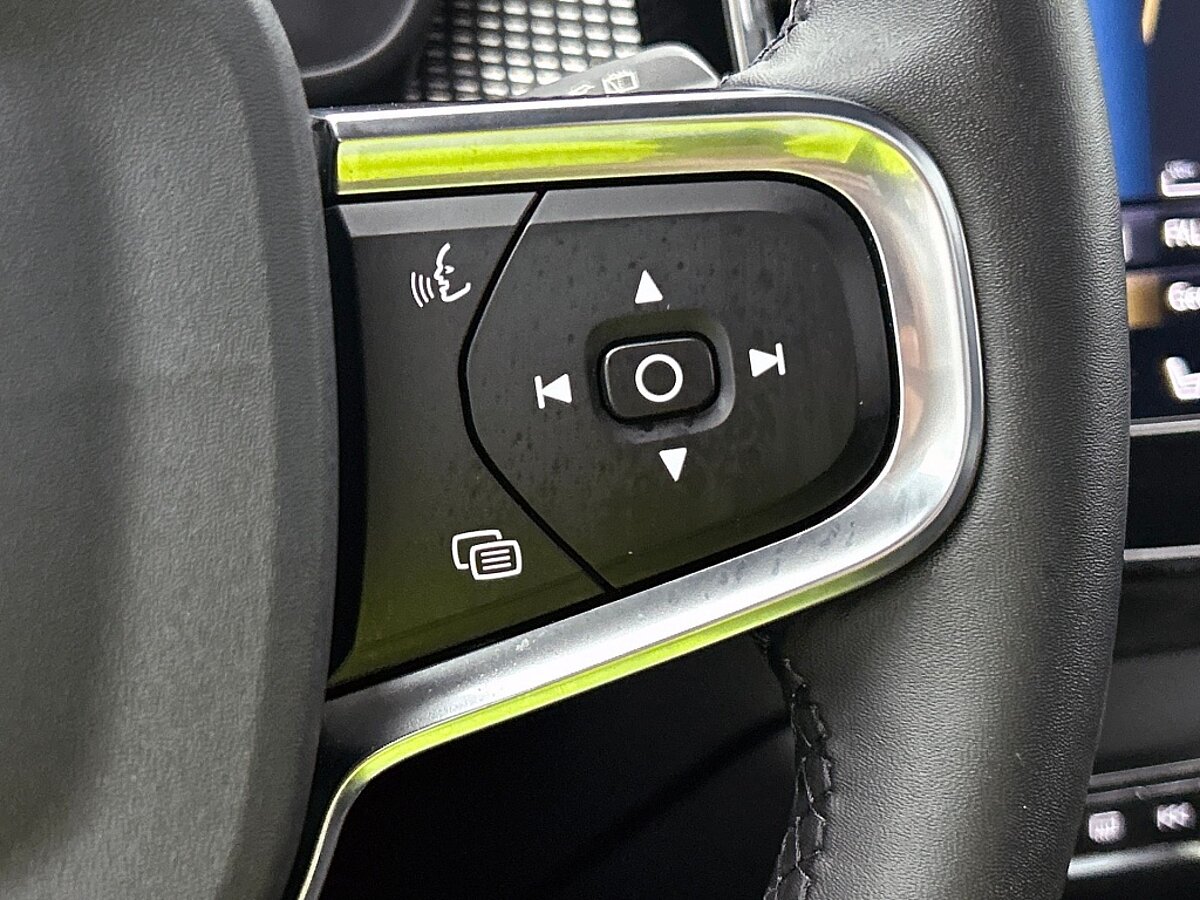 45916109 volvo xc40 1 5 t4 recharge r design 360ao camera panoramadak trekhaak 08