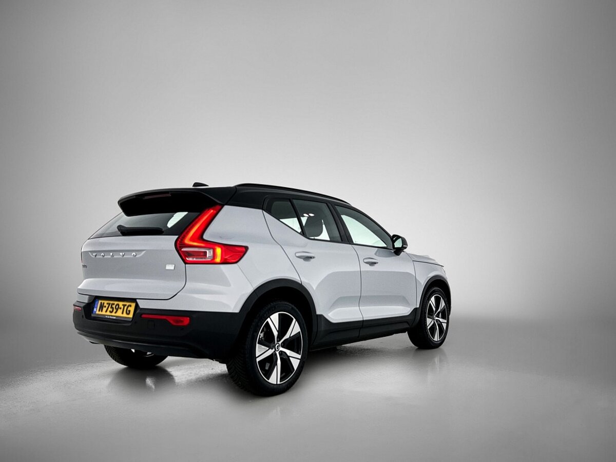 45933217 volvo xc40 recharge plus 5 03