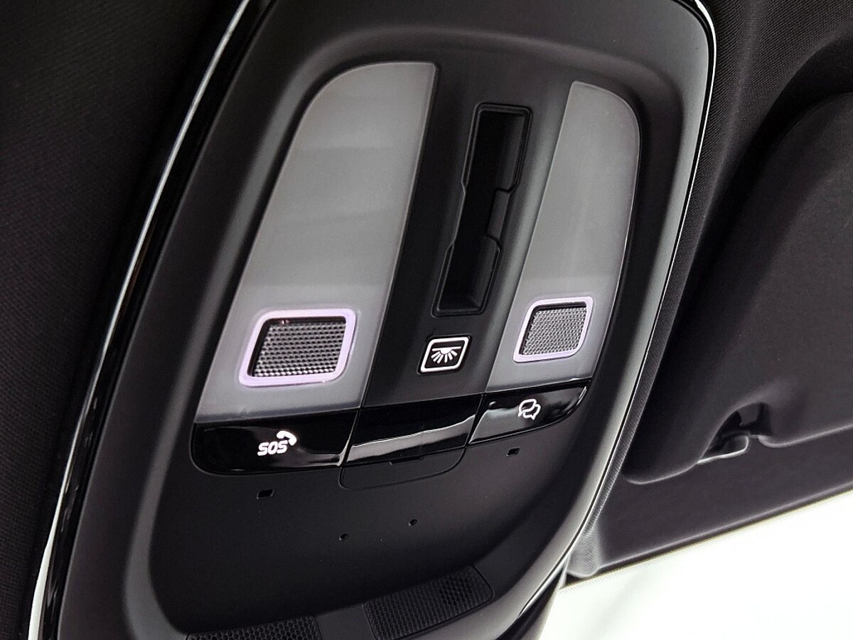 49834345 volvo v60 2 0 t6 awd plus dark panorama dak 360 camera leder stoel 60