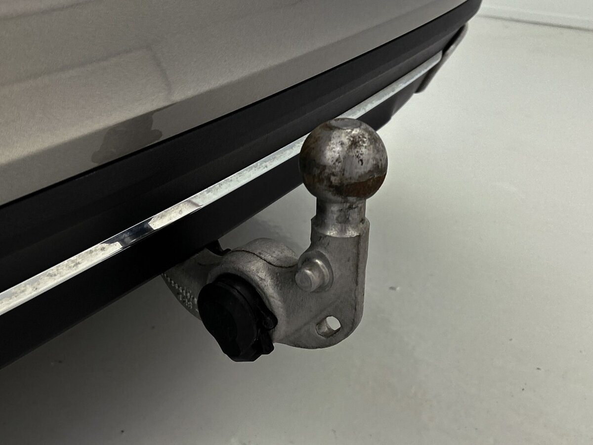 43411808 volvo v60 2 0 t8 twin engine awd inscription da36d0