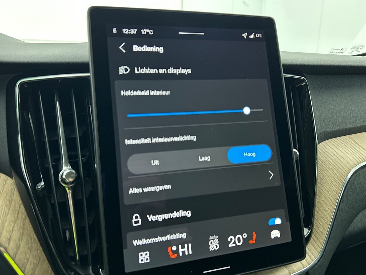 49431430 volvo xc60 plus dark plug in hybrid awd 20 lm velgen onyx black demon 96