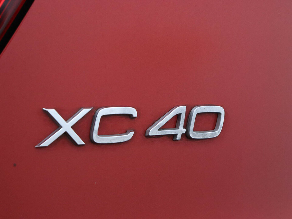34255172 volvo xc40 p8 recharge awd r design memory seats draadloze lader warmte 79