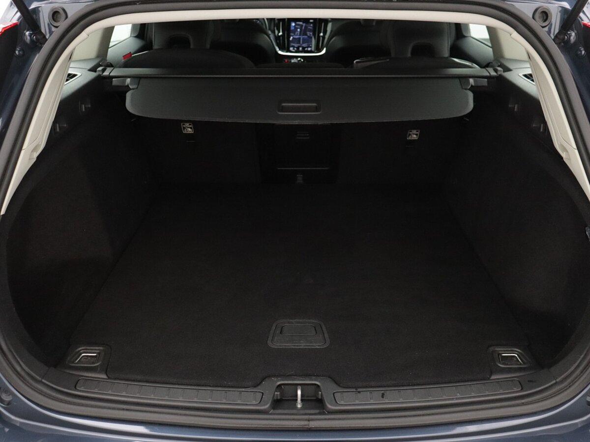 43289141 volvo v60 2 0 t4 momentum stoelverwarming trekhaak 65