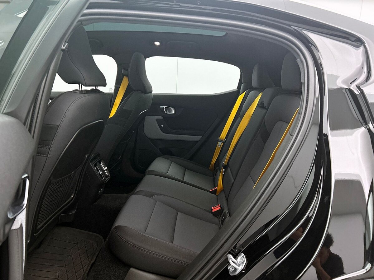 45990647 polestar 2 launch edit 78 kwh performance pack trekhaak 12