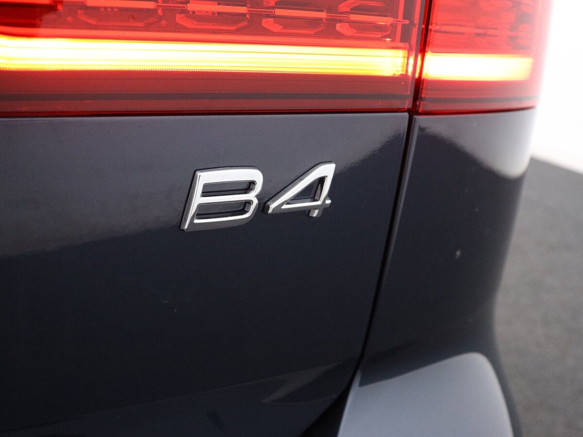 40173625 volvo v60 v60 b4 plus dark harman kardon audio nieuw uit voorraad 1202bd