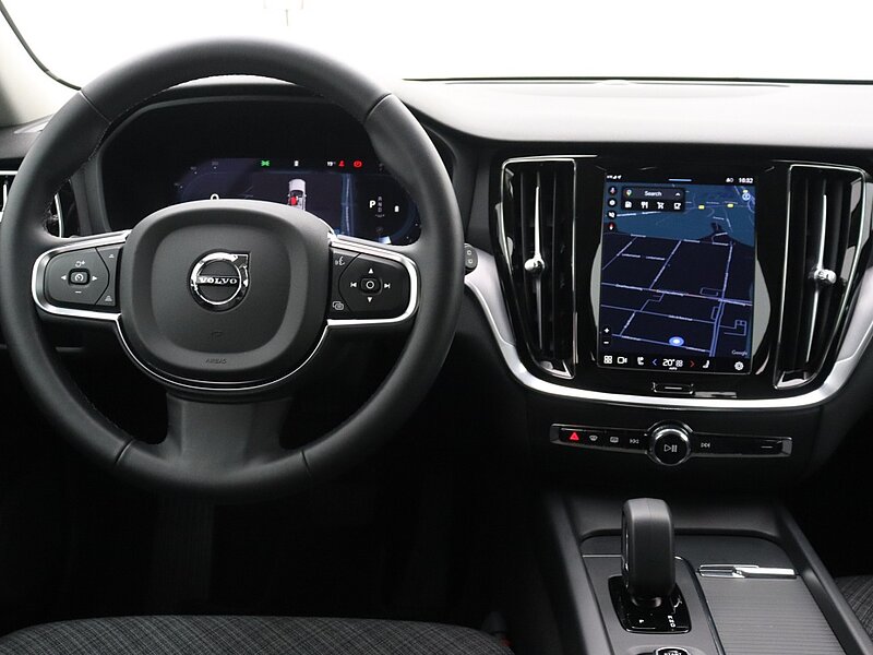 43976401 volvo v60 2 0 b3 essential edition driver assist climate pack trekha 6 01