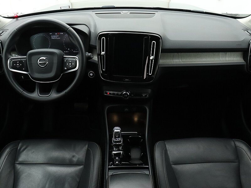 43721817 volvo xc40 t3 geartronic inscription adaptive cruise 6 11