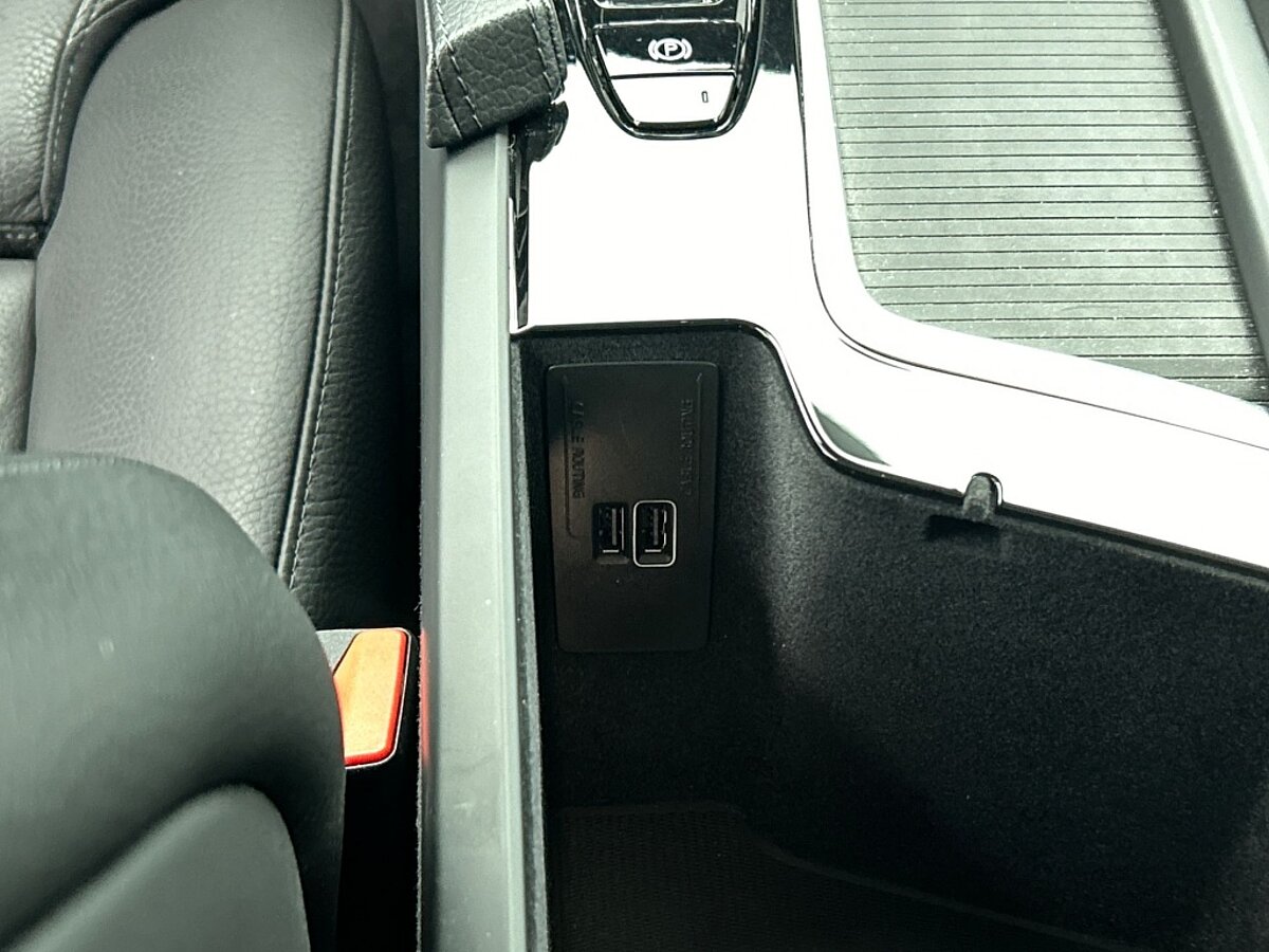 47298708 volvo v90 t4 momentum leder adaptive cruise 72