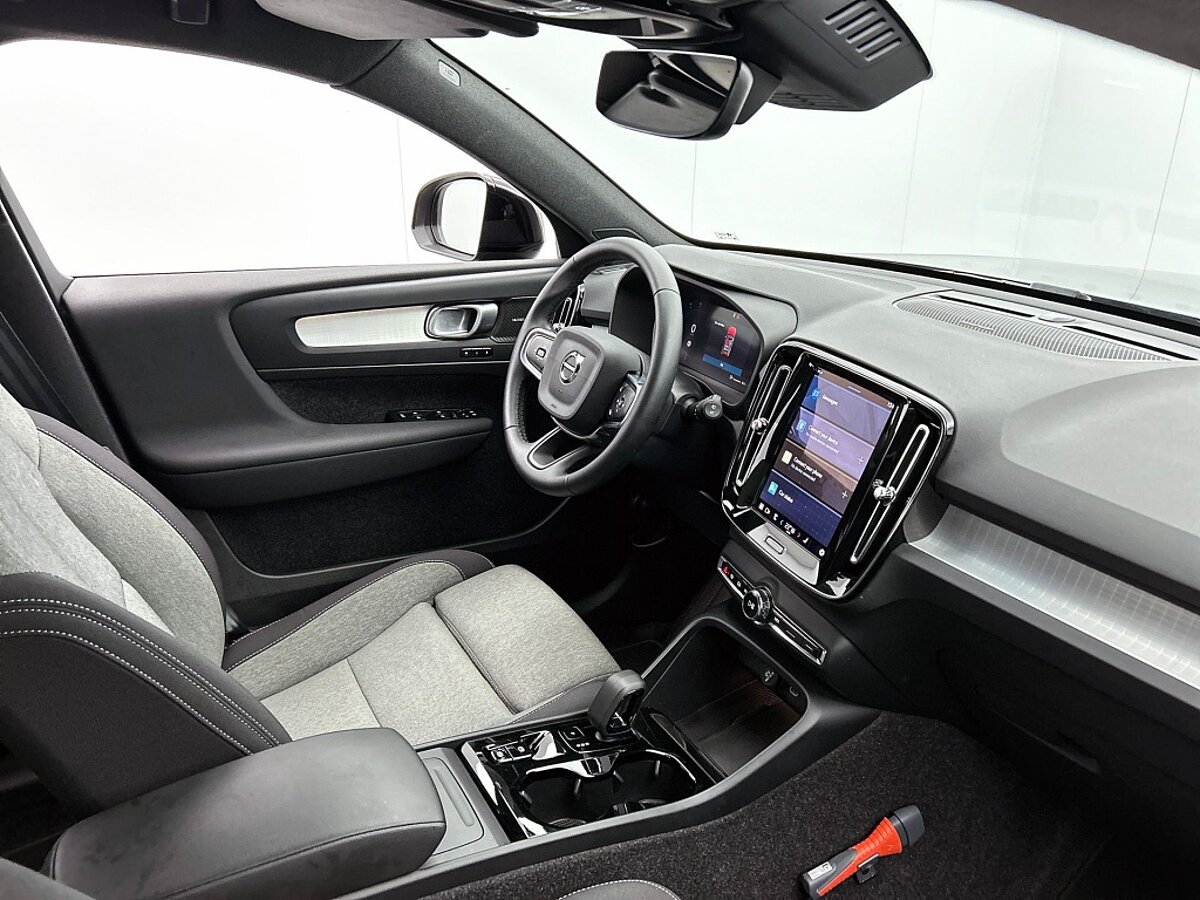 47965582 volvo xc40 2 0 b4 plus dark trekhaak harman kardon 132257