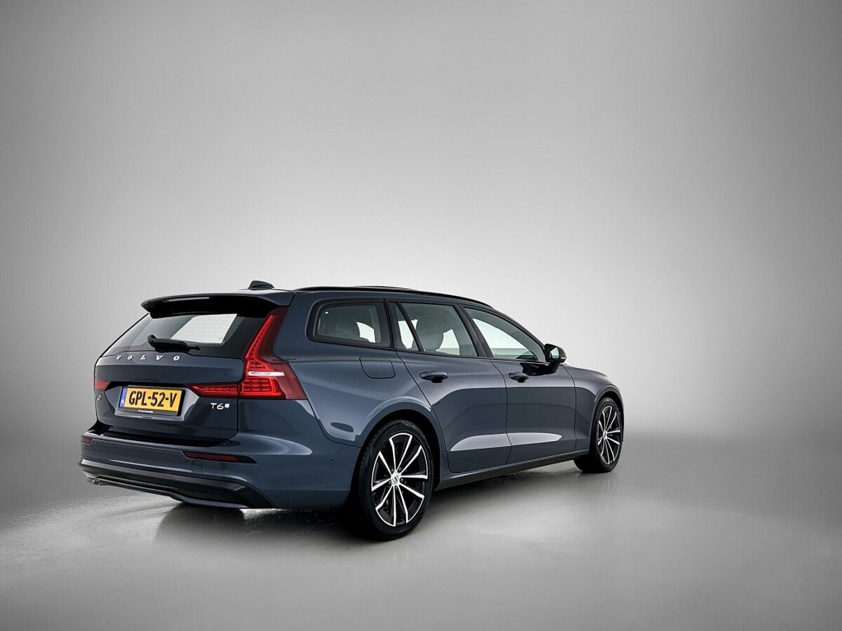 48706009 volvo v60 2 0 t6 awd plus dark panorama dak trekhaak leder blis 5 02