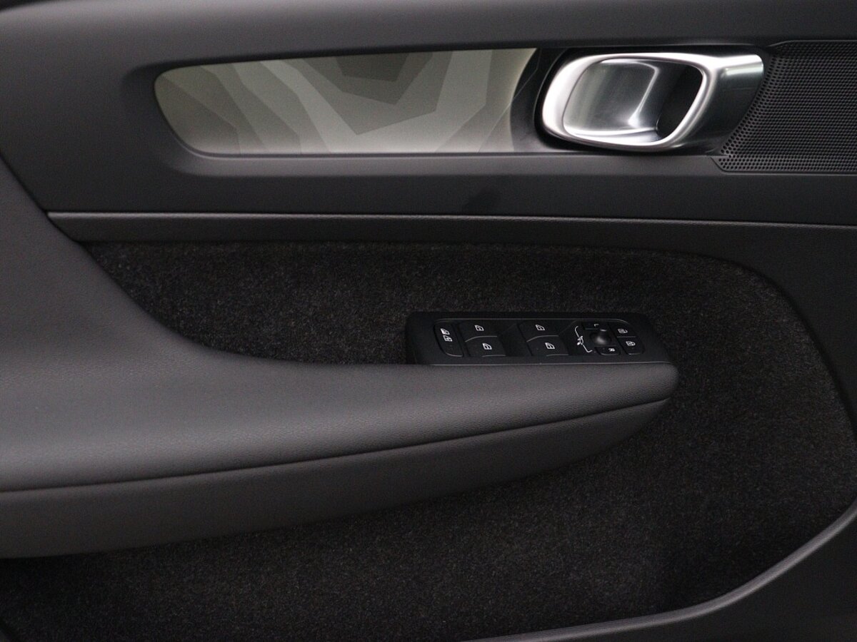 42246444 volvo xc40 extended plus 20 velgen getint glas bf6f95