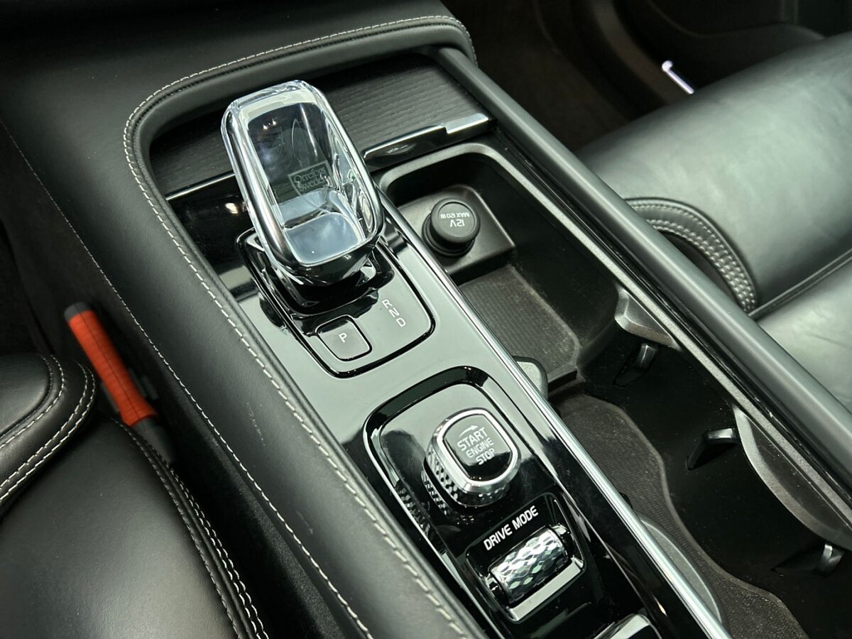 44223123 volvo xc90 2 0 t8 intro edition panoramadak 360 camera 9 06
