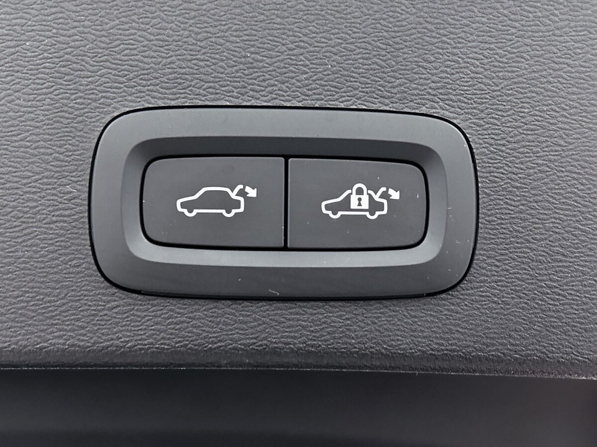 45034513 volvo xc40 1 5 t4 core bright trekhaak park assist climate pack 52
