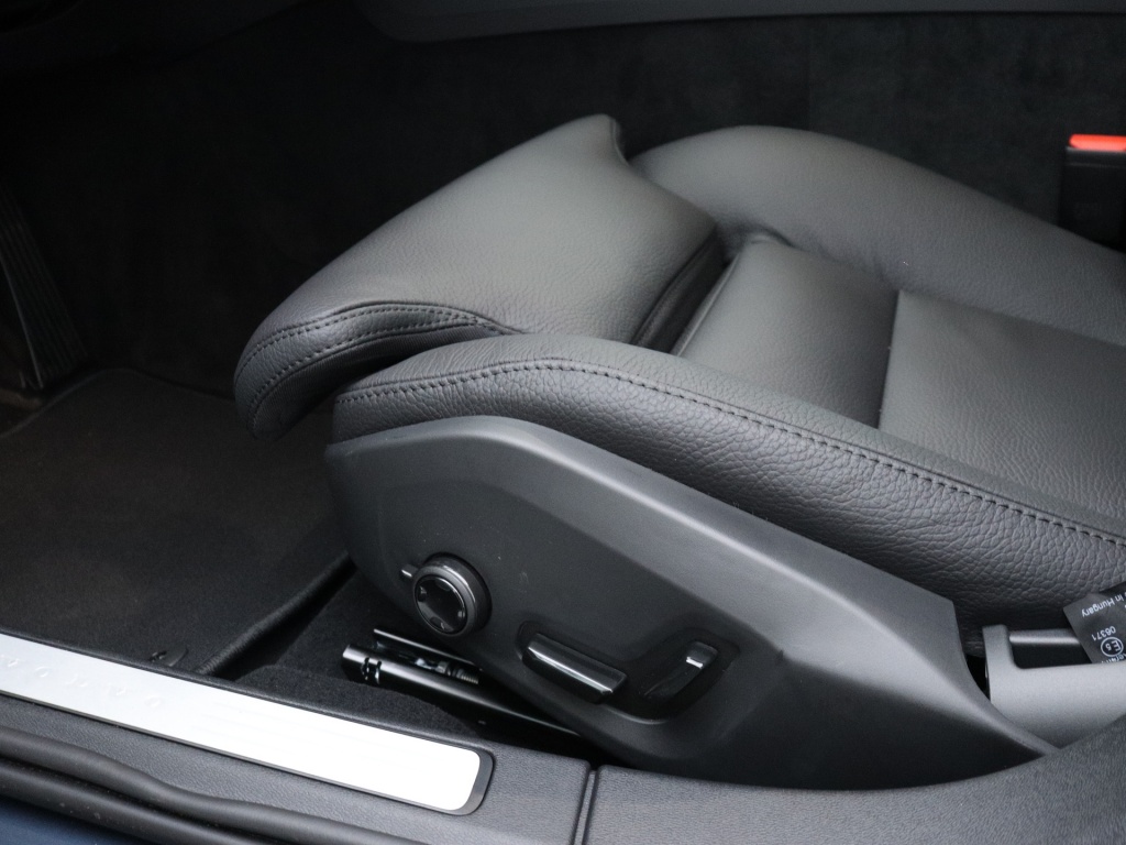 40173625 volvo v60 v60 b4 plus dark harman kardon audio nieuw uit voorraad 8abfbe