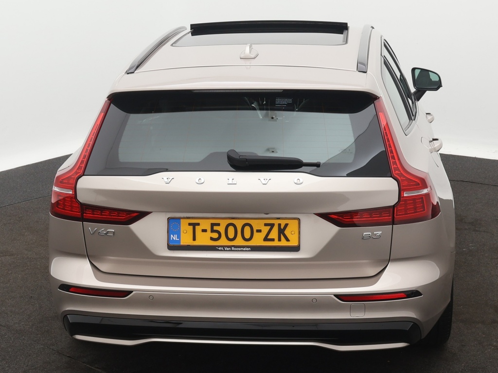 41451043 volvo v60 2 0 b3 plus dark panorama dak trekhaak lighting pack 9 19