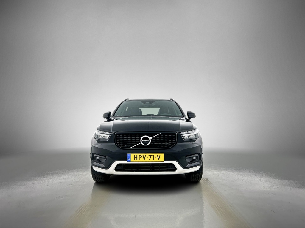 45429924 volvo xc40 1 5 t5 recharge r design 6 18
