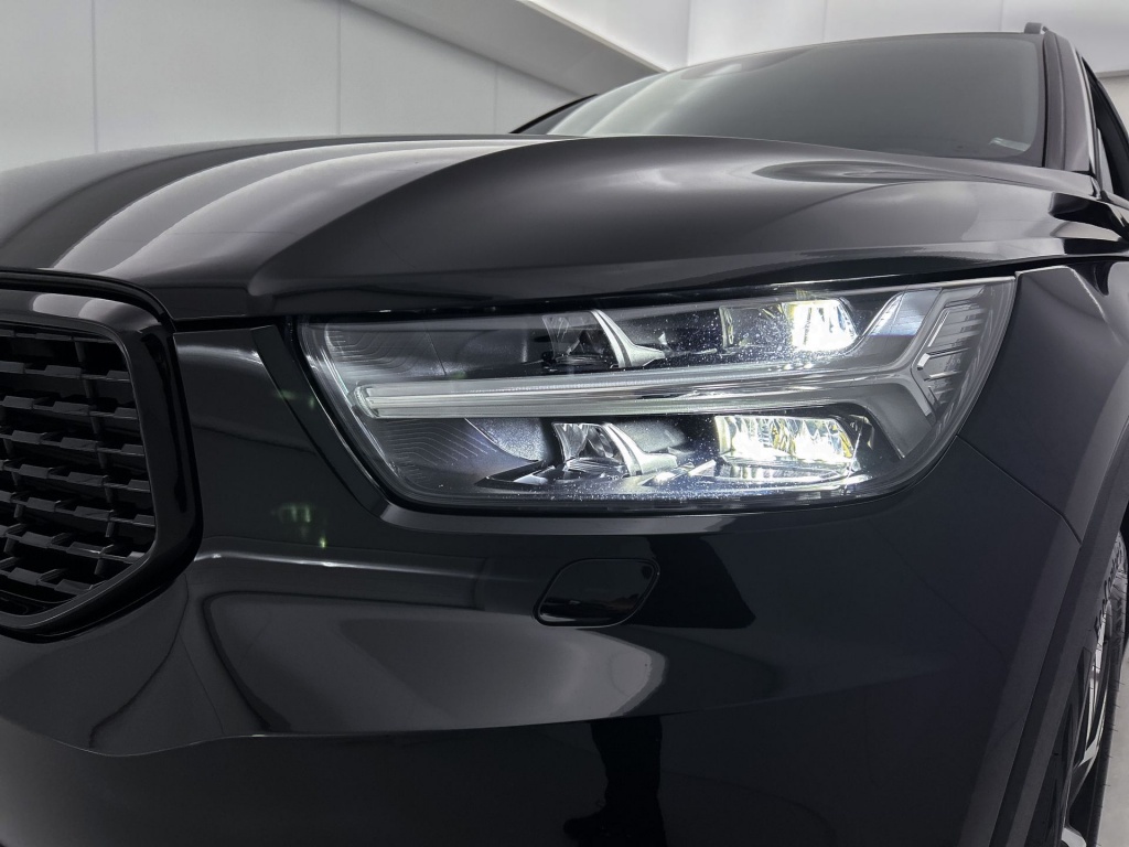 45429924 volvo xc40 1 5 t5 recharge r design f9a61b