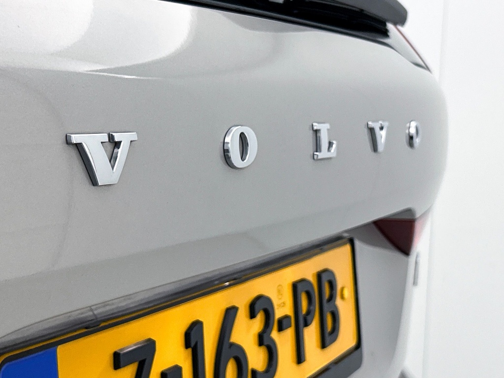 45497015 volvo xc60 2 0 t6 awd ultimate dark 360a camera trekhaak 3d52f1