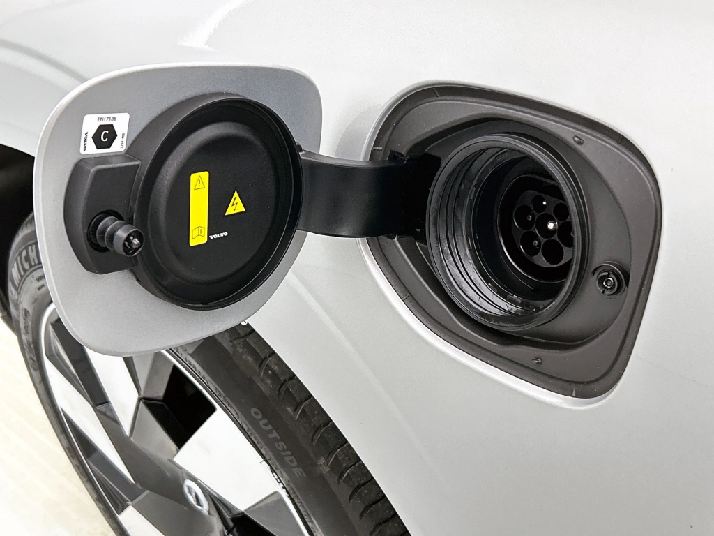 45497015 volvo xc60 2 0 t6 awd ultimate dark 360a camera trekhaak f0f5b8