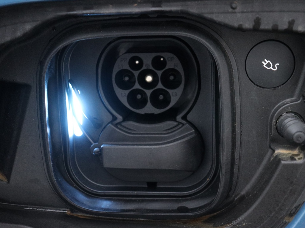 45734604 volvo c40 extended plus 82 kwh adaptive cruise trekhaak getint glas a75729