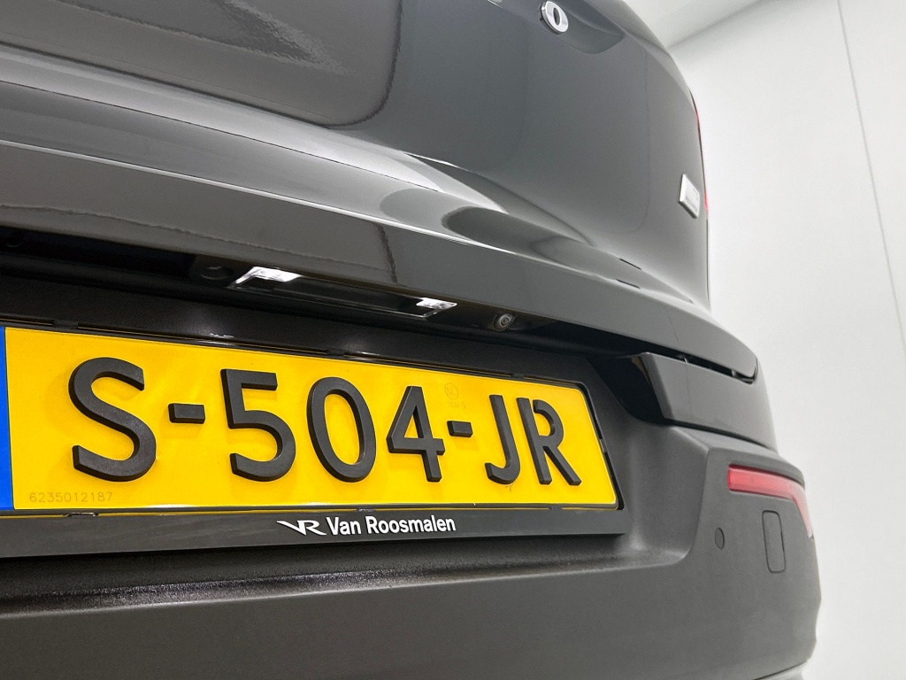 45831244 volvo xc40 1 5 t5 recharge r design e7260d