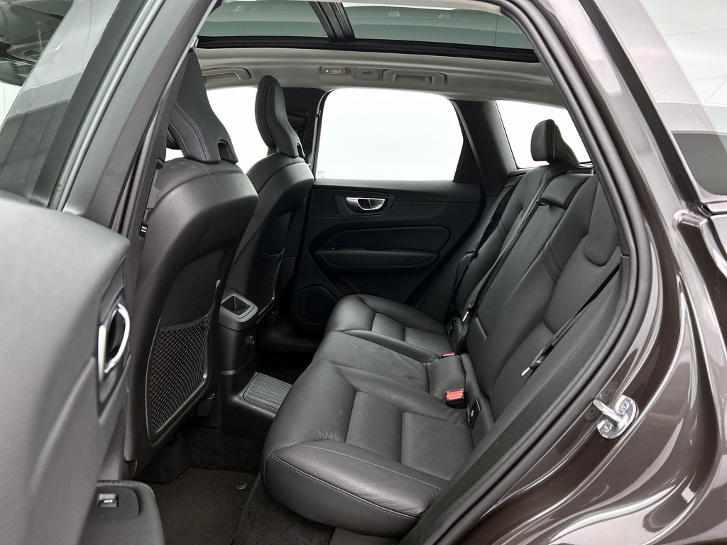 45959912 volvo xc60 2 0 t6 awd plus dark 54c0b2