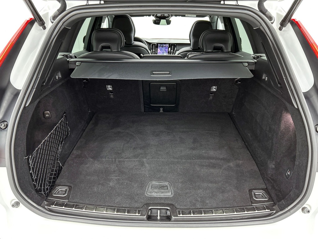 46177493 volvo xc60 2 0 t6 dark panorama dak black pack 21 inch h k 12