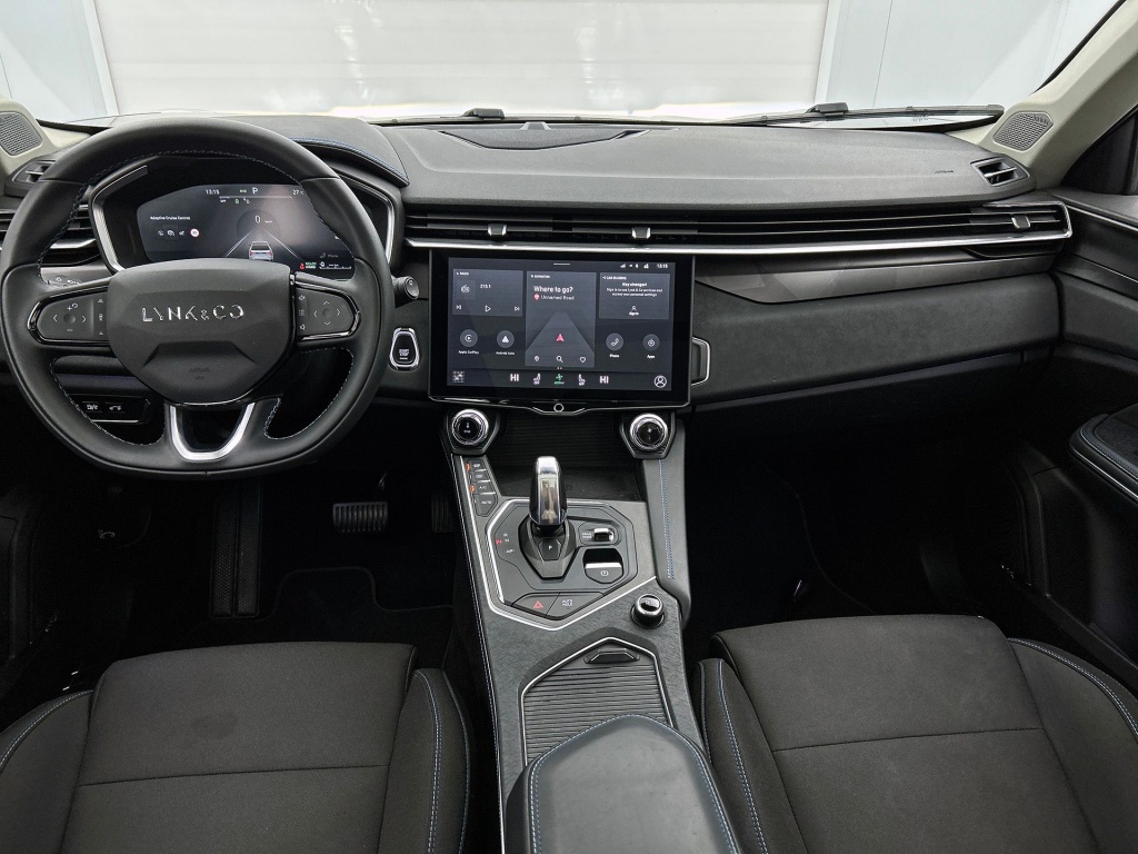 46220827 lynk co 01 1 5 hybride rijklaar inclusief 12 maanden garantie 09