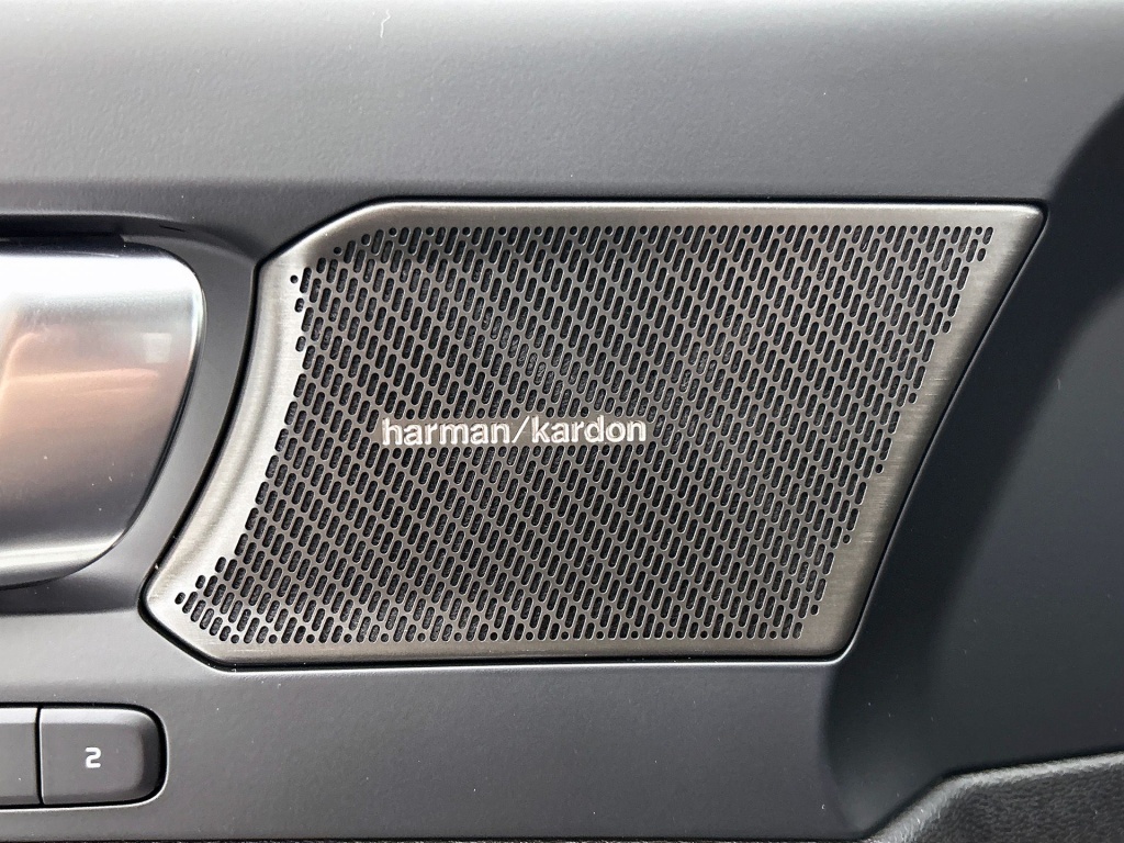 46347363 volvo xc40 xc40 b4 plus black edition lounge pakket 01