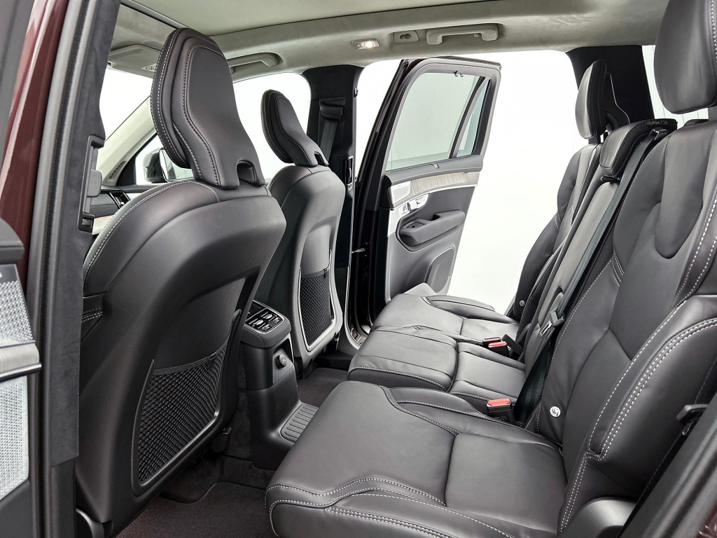 46513456 volvo xc90 2 0 t8 awd ultra dark voorraad bowers wilkins luchtvering 84