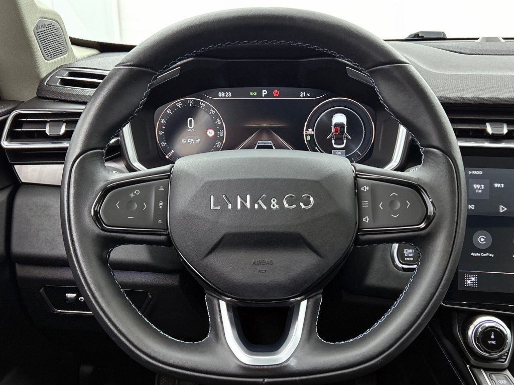 46583726 lynk co 01 1 5 hybride rijklaar inclusief 12 maanden garantie 32