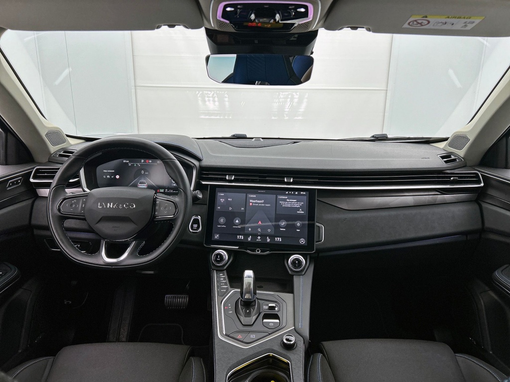 46714506 lynk co 01 1 5 hybride rijklaar inclusief 12 maanden garantie 35