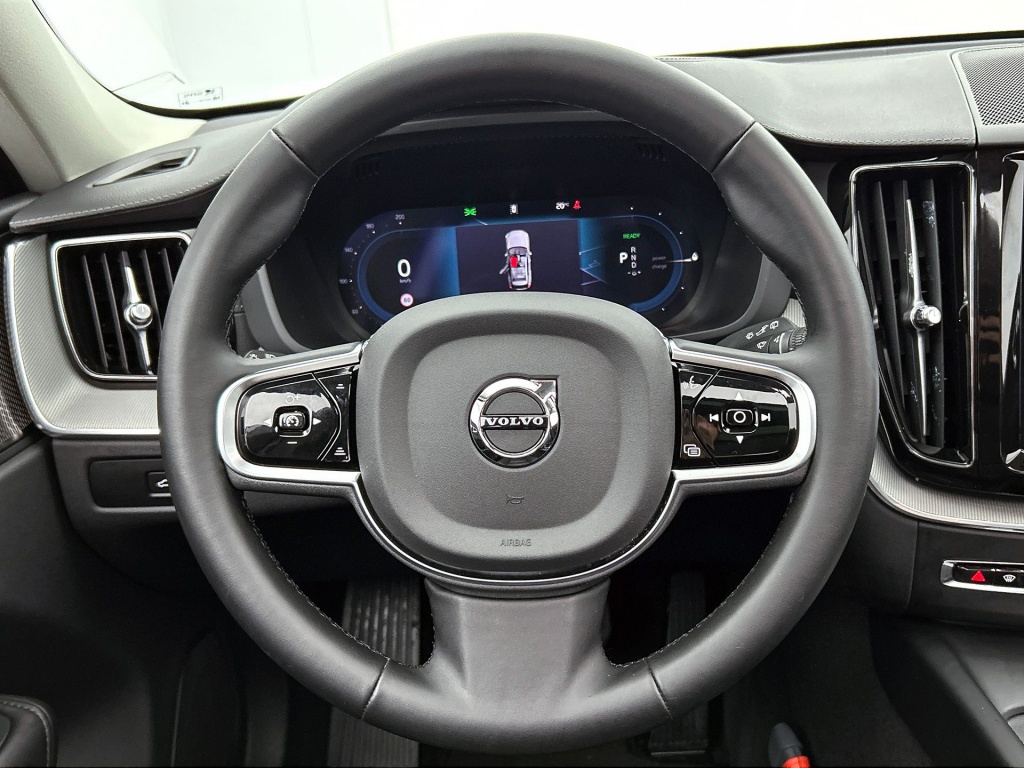 46893522 volvo xc60 2 0 t6 awd ultra dark 90