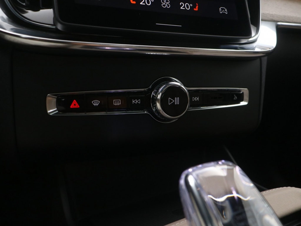 47021368 volvo xc90 t8 plug in awd ultra dark luchtvering trekhaak massagestoe 51