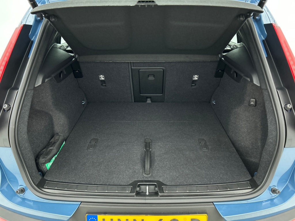 47375350 volvo xc40 2 0 b4 plus dark trekhaak elek verstelbare stoelen 58