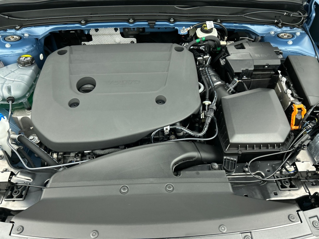 47375350 volvo xc40 2 0 b4 plus dark trekhaak elek verstelbare stoelen 61