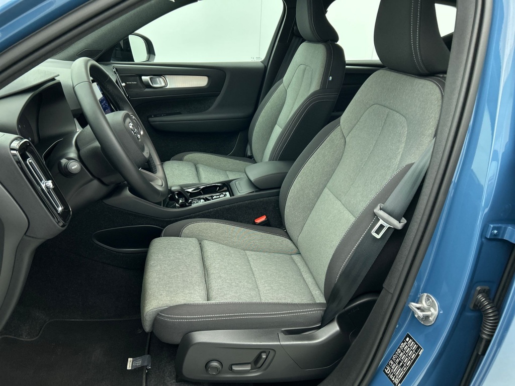 47375350 volvo xc40 2 0 b4 plus dark trekhaak elek verstelbare stoelen 68