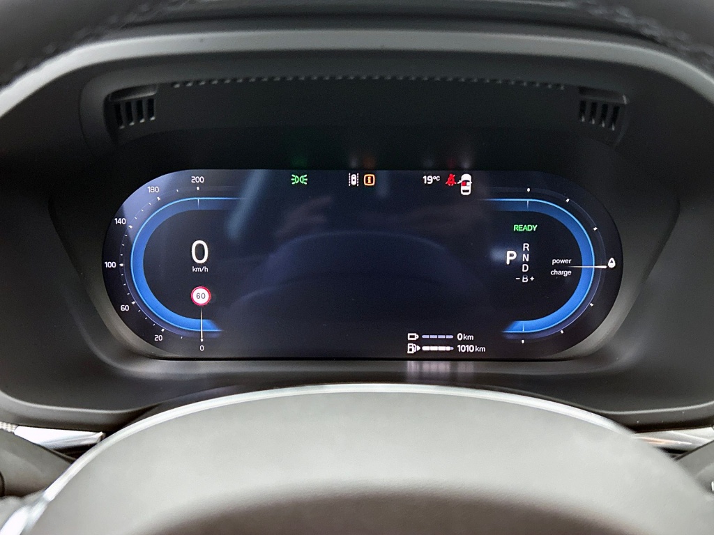 47443692 volvo xc60 2 0 t6 awd ultra dark 91