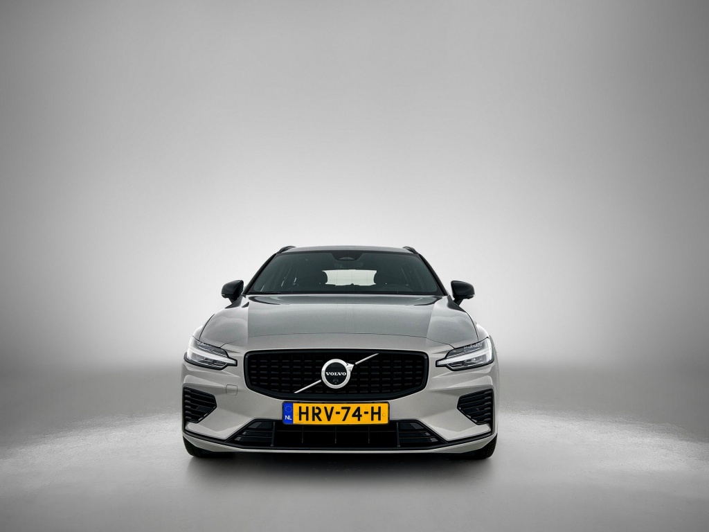 47443724 volvo v60 2 0 t6 plus dark trekhaak sport leder 360 blis pilot 6 08