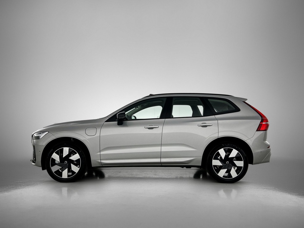 47466131 volvo xc60 t6 awd ultra dark plug in hybrid 2 05