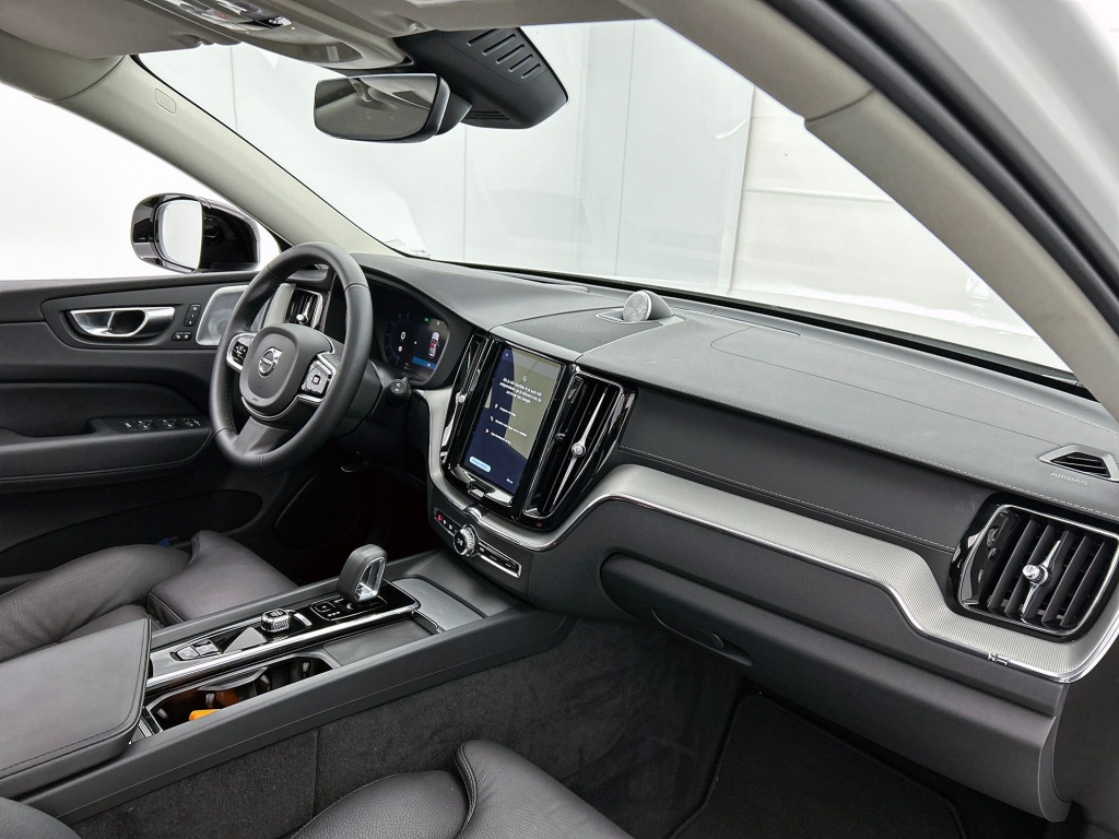 47507698 volvo xc60 t6 recharge awd ultimate dark bowers wilkins luchtvering 911439