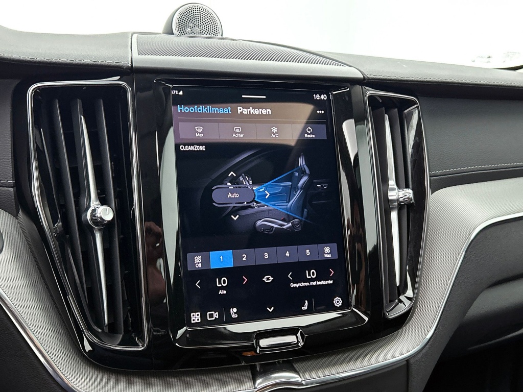 47507698 volvo xc60 t6 recharge awd ultimate dark bowers wilkins luchtvering c40c87