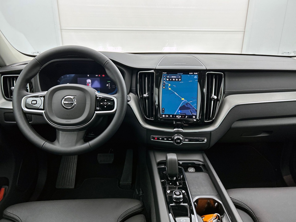 47512479 volvo xc60 t6 awd ultra dark 360 trekhaak e2d810