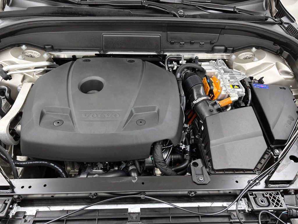 47512479 volvo xc60 t6 awd ultra dark 360 trekhaak f2a363