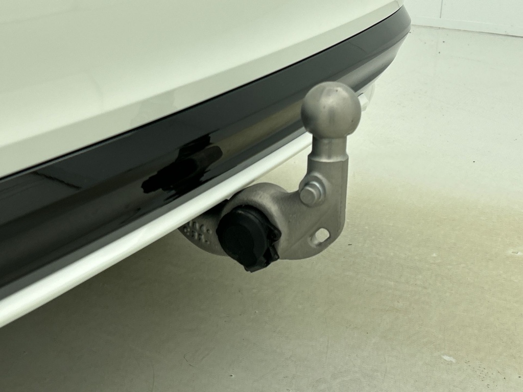 47516812 volvo v60 2 0 t6 plus dark trekhaak sport leder 360 blis pilot 1a9185