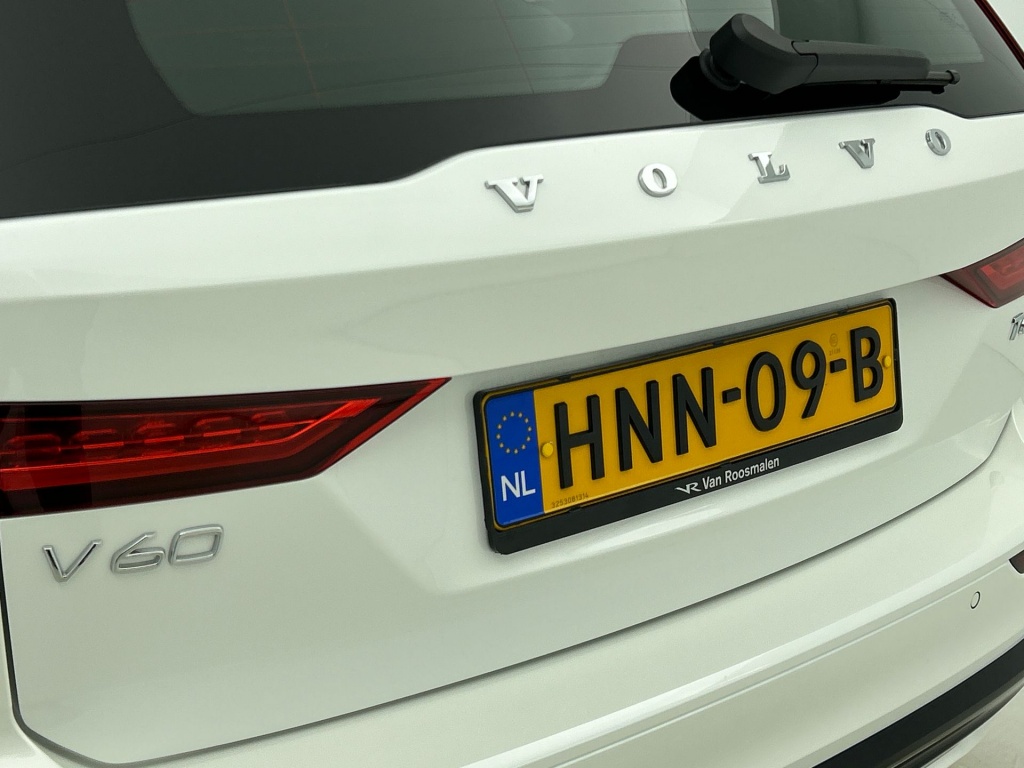 47516812 volvo v60 2 0 t6 plus dark trekhaak sport leder 360 blis pilot 63f7af