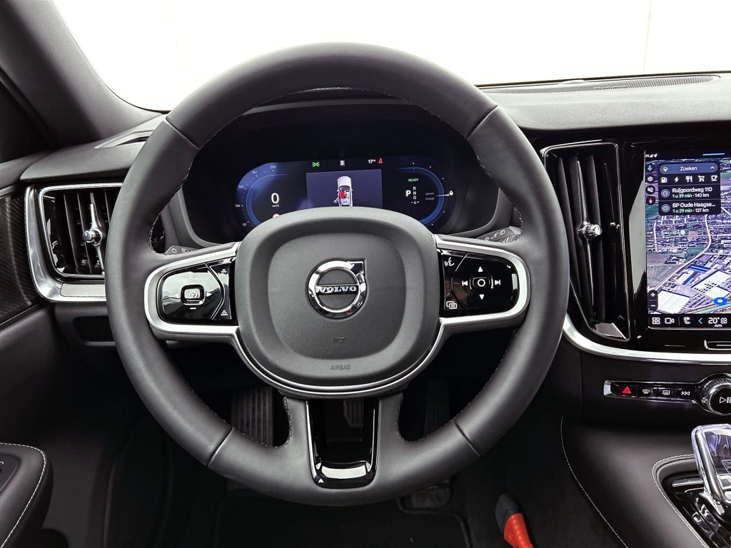 47543872 volvo v60 2 0 t6 plus dark trekhaak sport leder 360 blis pilot 01e8f0