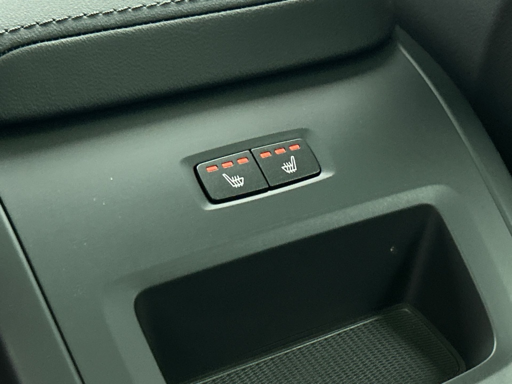 47566809 volvo xc60 2 0 t6 dark 20 360 trekhaak head up h k pano 8f1636