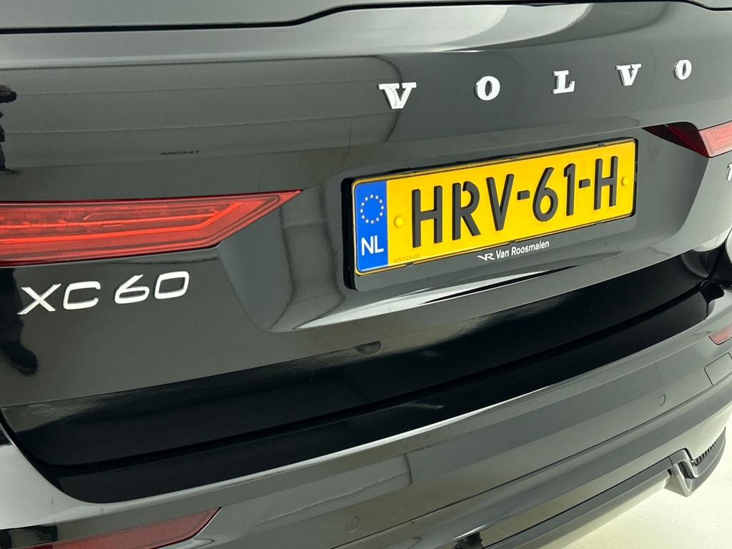 47566809 volvo xc60 2 0 t6 dark 20 360 trekhaak head up h k pano a1f062