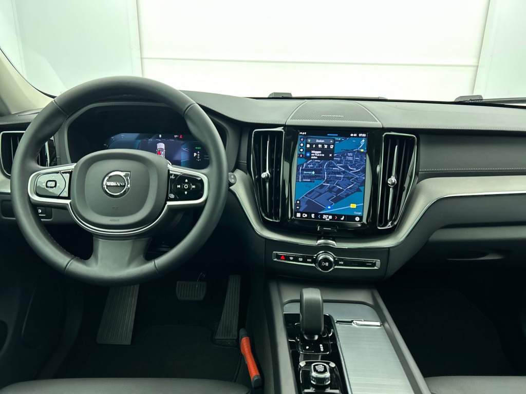 47566809 volvo xc60 2 0 t6 dark 20 360 trekhaak head up h k pano f1cd11